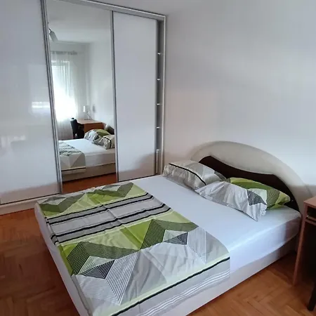 Apartment Lazarevo *